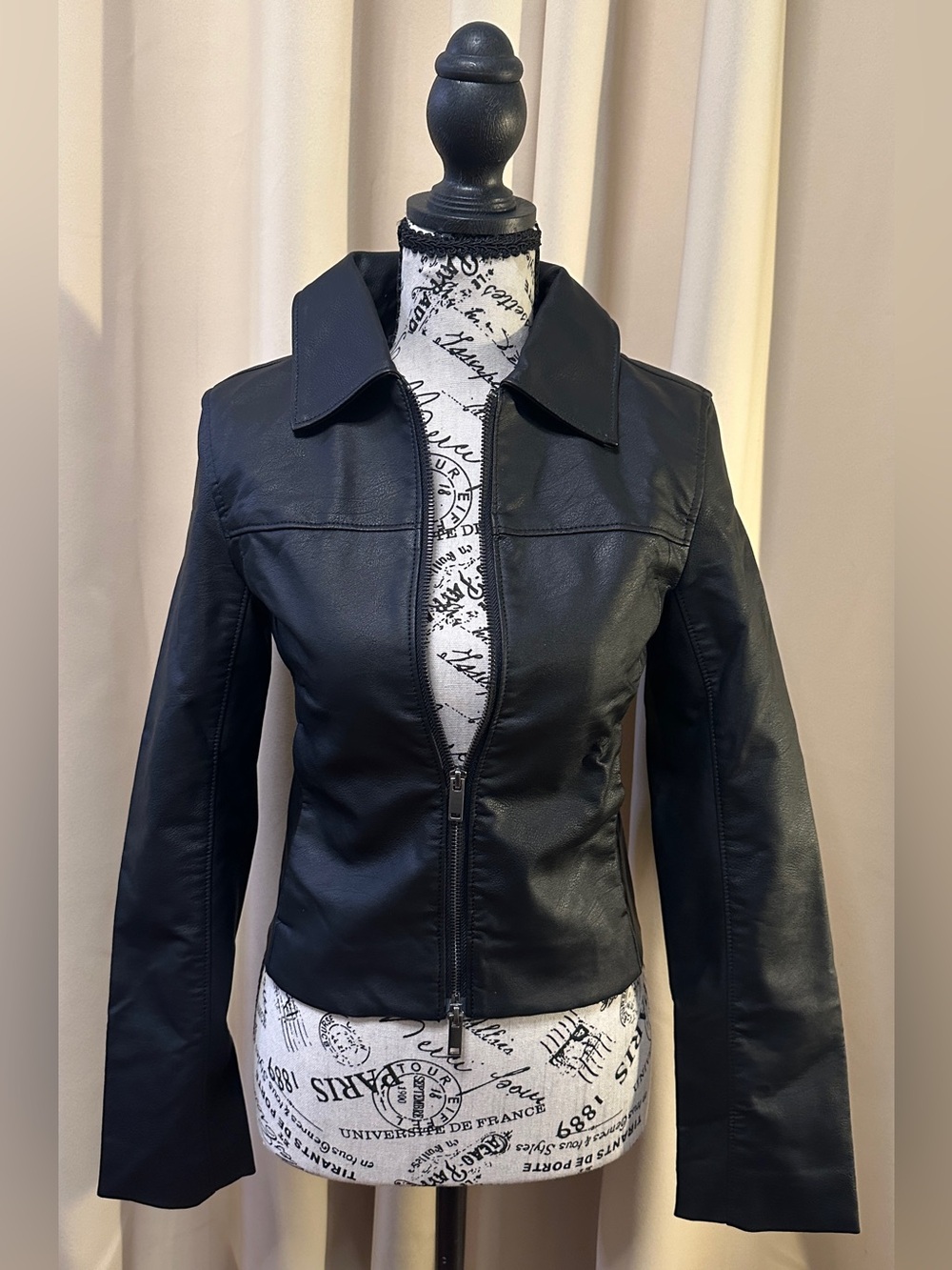 Abercrombie & Fitch Black Vegan Leather Jacket XXS NWT